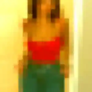 Laura, 40 ans, en ligne à Caorches-Saint-Nicolas pour une rencontre coquine