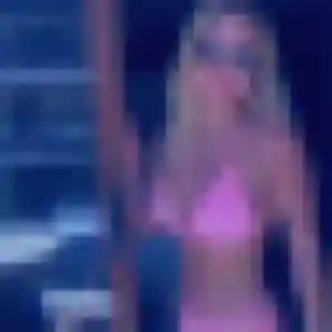 Solange, fille de 22 ans propose plan cul à Castres