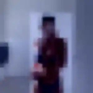 Delphine, 36 ans, en ligne à Cessy pour une rencontre coquine