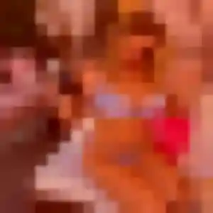 Photo de Fabienne à Ceyssat (22 ans) - plan cul gratuit