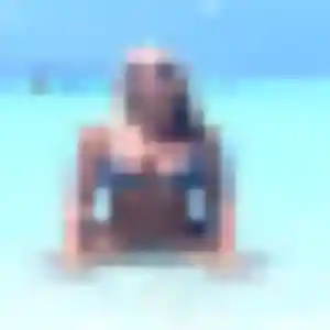 Rejoins Oumaima, 28 ans à Chaillac en privé
