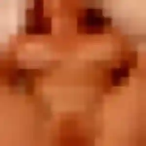 Daphne (31 ans) à Châlonvillars propose une rencontre ce soir