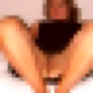 Photo de Cassandre à Champagnac (39 ans) - plan cul sans inscription