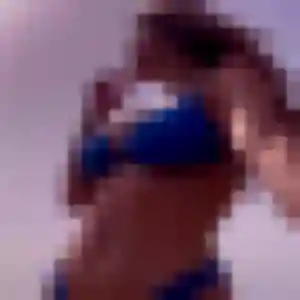 Justine, fille de 44 ans cherche plan cul à Champagnac