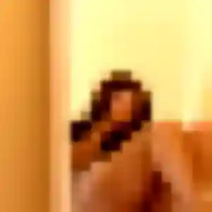 Heloise, 27 ans, en ligne à Champdieu pour une rencontre coquine