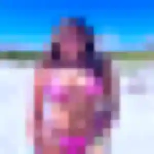 Solene de Champhol, 28 ans - plan cul discret