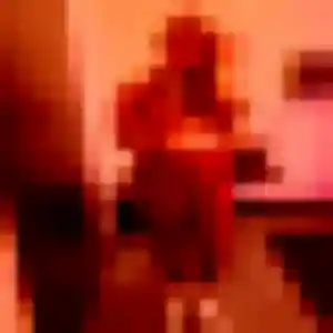 Azalee, 30 ans, en ligne à Chanos-Curson pour un plan cul