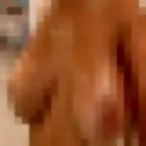 Muriel, 22 ans, disponible à Chartrettes pour un plan cul