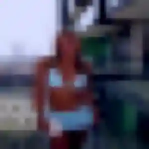 Jennifer, 33 ans, en ligne à Chassemy pour une rencontre coquine