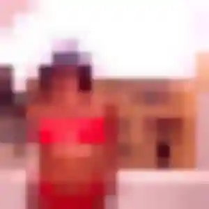 Contacte Regine, 41 ans à Châteauneuf en privé