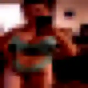 Photo exclusive de Muriel, 24 ans à Chavagnes-les-Redoux - rencontre coquine