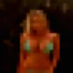 Sabrina (28 ans) à Chênex attend une rencontre maintenant