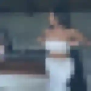 Photo de Aurelie à Civens (29 ans) - plan cul gratuit