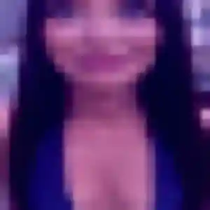 Veronique (23 ans) à Cologne propose une rencontre ce soir