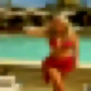 Nelly, fille de 35 ans cherche plan cul à Combon