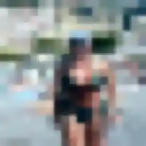 Apolline, 40 ans, connectée à Combronde pour une rencontre coquine