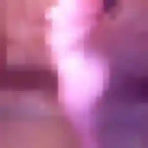 Rania, 33 ans, en ligne à Commentry pour une rencontre coquine