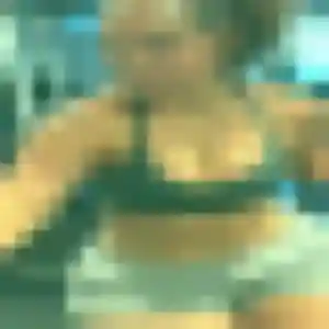 Sibylle, femme de 27 ans propose plan cul à Corneilhan