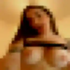 Elena, 30 ans, en ligne à Corre pour un plan cul