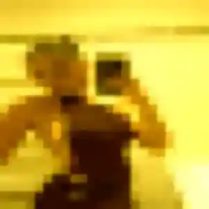 Kelly, 27 ans, connectée à Couchey pour une rencontre coquine