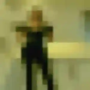 Contacte Lucienne, 22 ans à Crézancy en privé