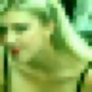 Rania, 22 ans, en ligne à Cuts pour une rencontre coquine