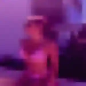 Celia (34 ans) à Dambenois cherche un plan cul maintenant
