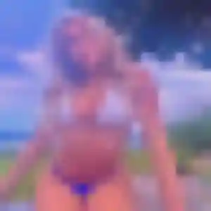 Colombe, 27 ans, cherche un plan cul à Damery