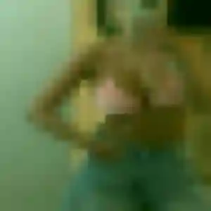 Photo exclusive de Mia, 22 ans à Damigny - rencontre coquine
