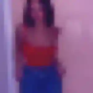 Giulia, 23 ans, disponible à Dauendorf pour un plan cul