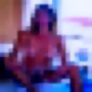 Photo sexy de Julie, 27 ans à Decize - plan discret