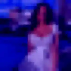 Hortense (31 ans) à Deux-Grosnes cherche une rencontre aujourd'hui