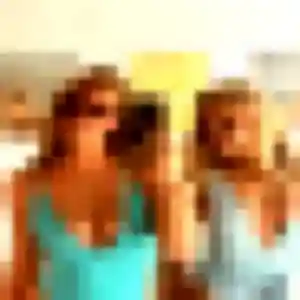 Charmante Prisca, 27 ans à Donges - voir sa photo