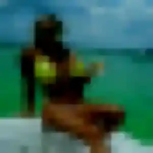 Photo de Siham à Druelle Balsac (30 ans) - plan cul anonyme