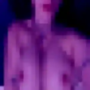 Contacte Karine, 35 ans à Échiré en privé