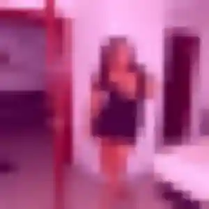 Charmante Isaure, 29 ans à Éguilles - la contacter