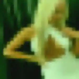 Charmante Solange, 36 ans à Emmerin - la contacter