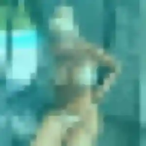 Tatyana, femme de 23 ans propose plan cul à Epiniac