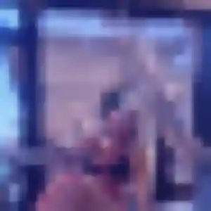 Rejoins Ava, 31 ans à Épône en privé