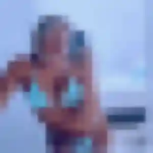 Solange, 33 ans, en ligne à Esbarres pour une rencontre coquine
