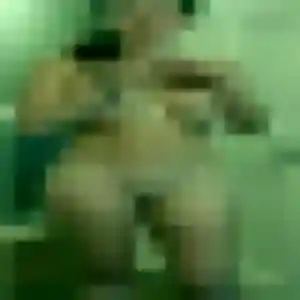 Photo de Armelle à Escoville (42 ans) - plan cul discret