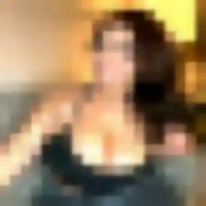 plan cul à Étouy : profil de Eliane, 22 ans - accès libre