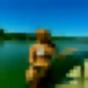 Mila de Ferdrupt, 31 ans - plan cul discret