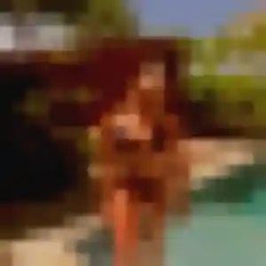 Louisa, 24 ans, connectée à Flavacourt pour un plan cul