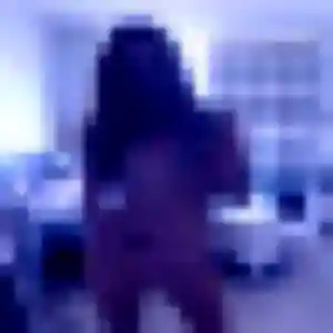 Gladys (28 ans) à Flavignac cherche une rencontre rapidement
