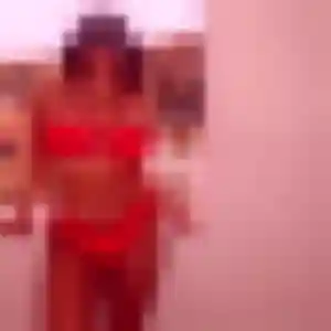 Photo de Ketty à Fléac (31 ans) - plan cul sans inscription