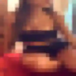 Photo privée de Thais, 30 ans à Flêtre - rencontre coquine
