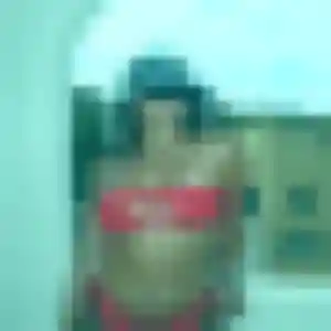Découvre Leontine, 22 ans à Fleurey-sur-Ouche en privé