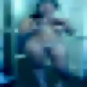 Thais, femme de 42 ans propose plan cul à Fleury