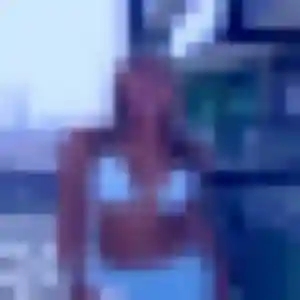 Suzanne, 23 ans, cherche un plan cul à Fontannes